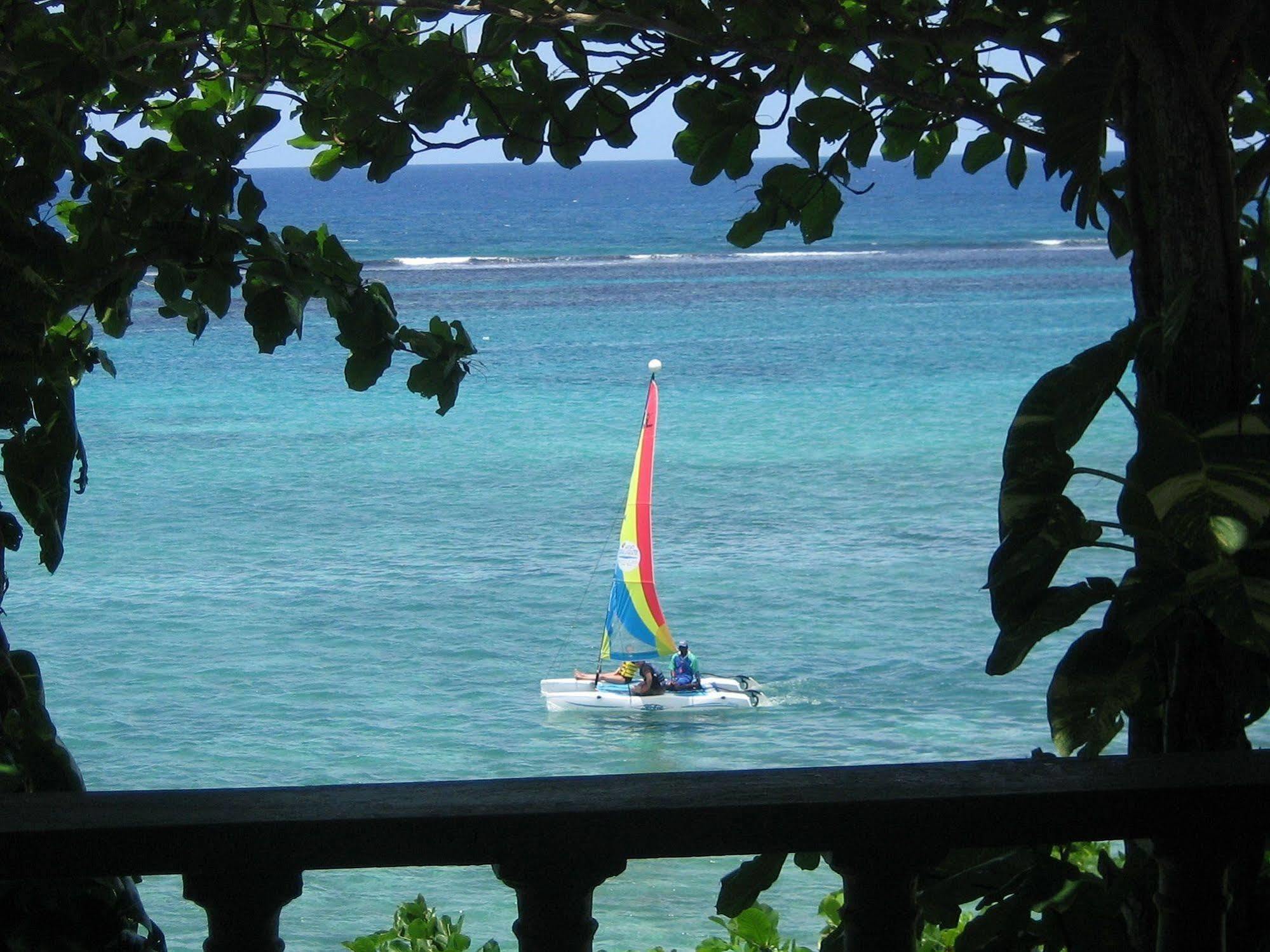 Silver Seas Hotel Ocho Rios Exteriör bild