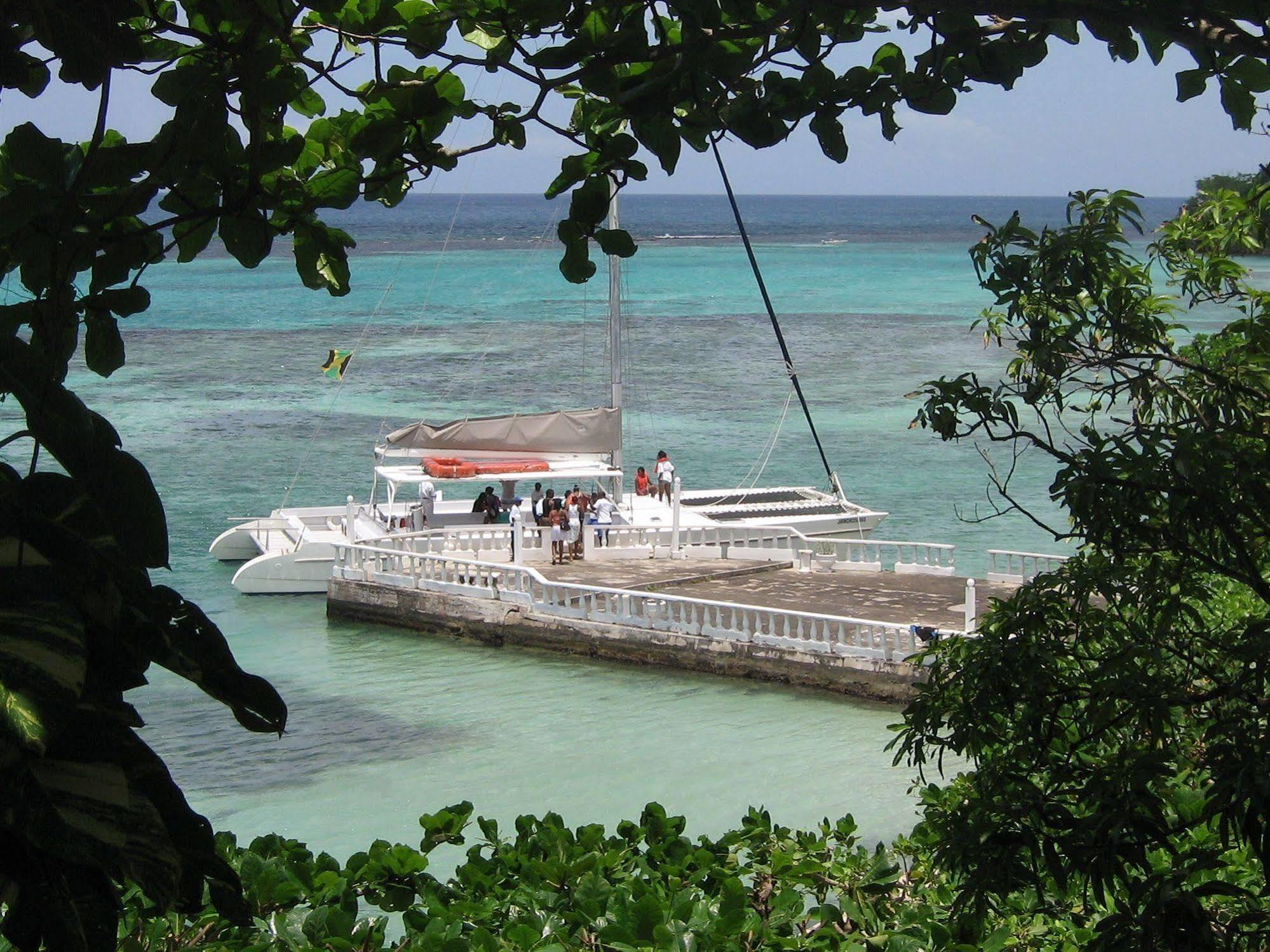 Silver Seas Hotel Ocho Rios Exteriör bild